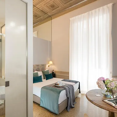 Boutique Atelier '800 2*