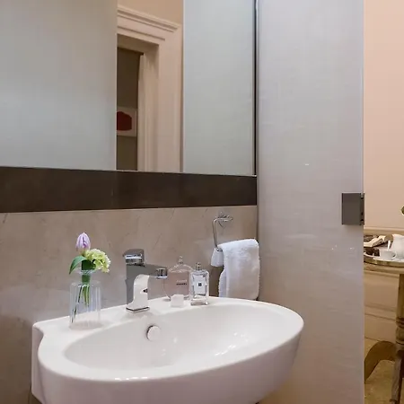 Boutique Atelier '800 2*